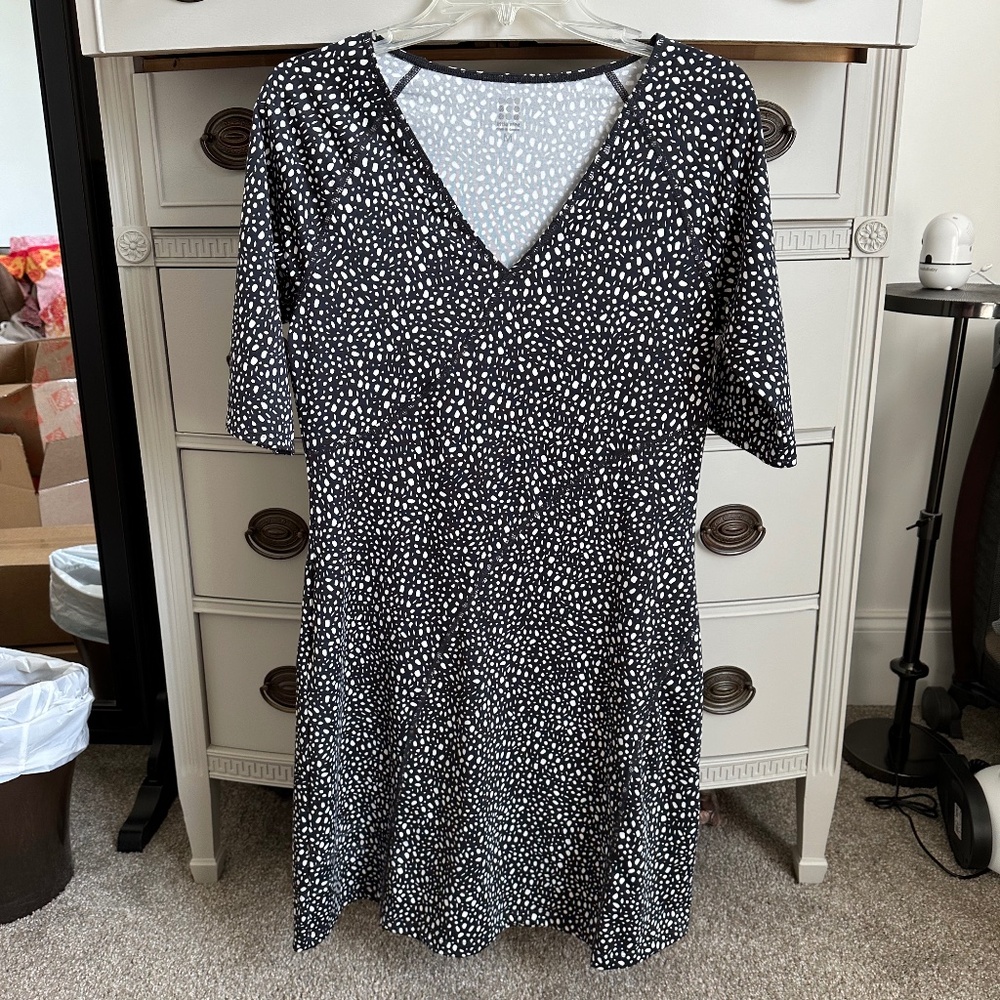 Athleta Black & White dress medium